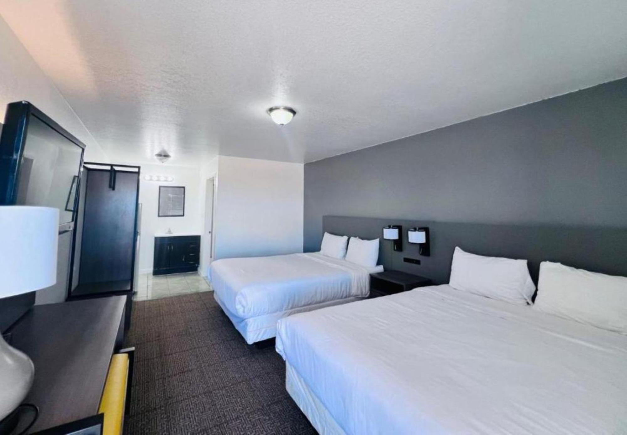 Oyo Garden Inn And Suites Pearsall I-35 East Exteriér fotografie